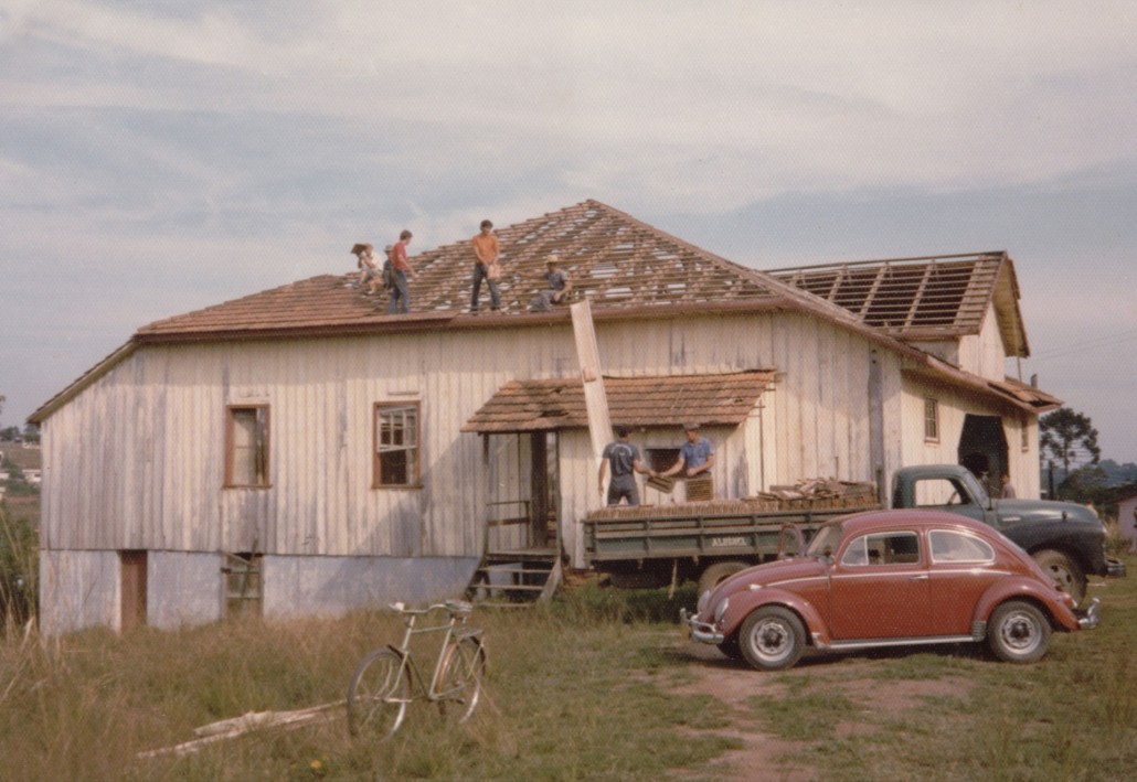 1965 – Demolição da Sociedade Lamenha Lins (salão de baixo)